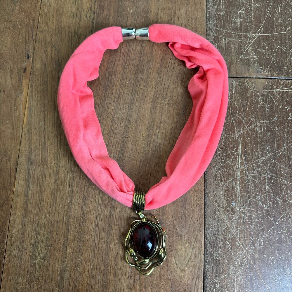 Artisan Made Pink Cloth Necklace with large Gold tone Ruby Red Pendant‎